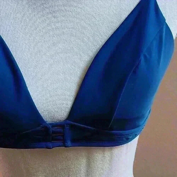 No boundaries Women's navy blue bikini top open tie back - Picture 1 of 8